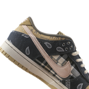 Nike SB Dunk Low x Travis Scott
