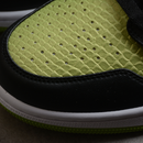 Air Jordan 1 Low ''Vivid Green Snakeskin''