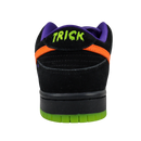 Nike SB Dunk Low "Night of Mischief"