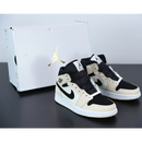 Air Jordan 1 Mid ''Barely Orange''
