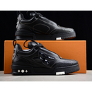 LV TRAINER BLACK