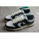 Nike Dunk Low ''Vintage Green''